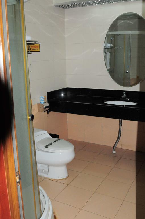 Super 8 Hotel Guangzhou Baiyun Airport Subway Station Inn 广州 客房 照片