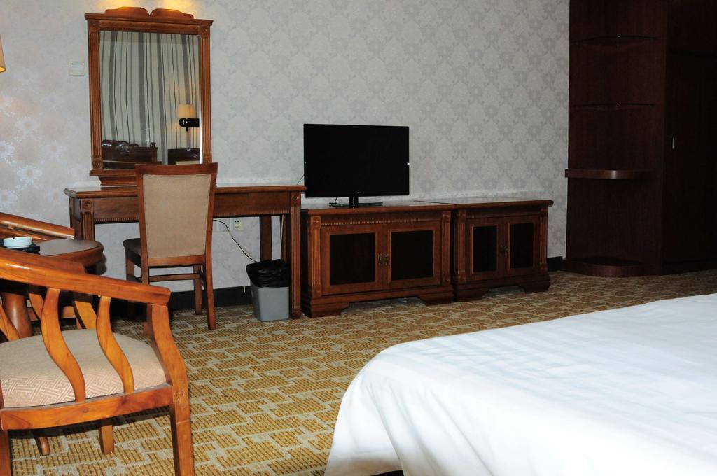 Super 8 Hotel Guangzhou Baiyun Airport Subway Station Inn 广州 客房 照片