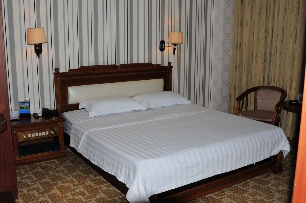 Super 8 Hotel Guangzhou Baiyun Airport Subway Station Inn 广州 客房 照片